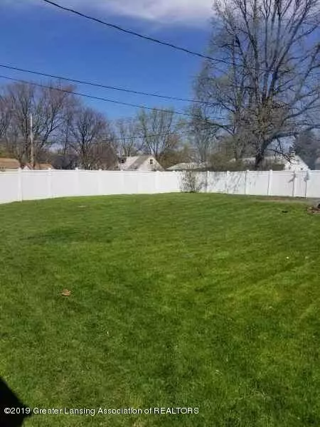 310 Iris Ave, Lansing, MI 48917 photo 47