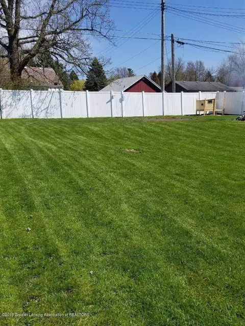 310 Iris Ave, Lansing, MI 48917 photo 48