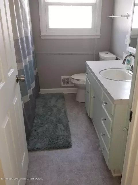 310 Iris Ave, Lansing, MI 48917 photo 21