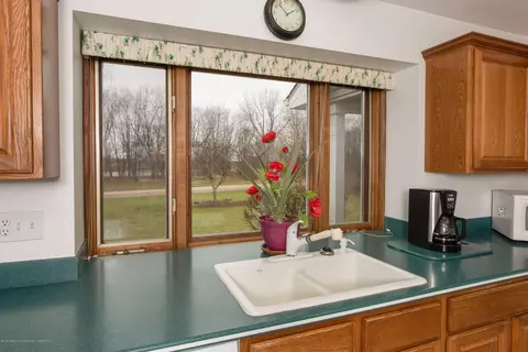 881 E Braden Rd, Perry, MI 48872 photo 16
