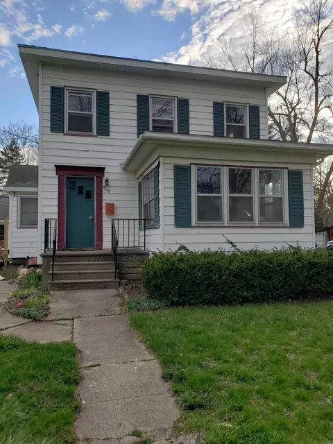 418 E Scott St, Grand Ledge, MI 48837 photo 1