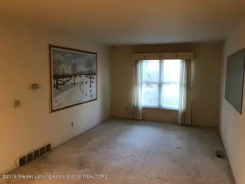 3244 Hitching Post Rd, Dewitt, MI 48820 photo 4