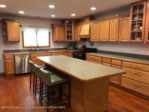 4350 Red Maple Dr, Williamston, MI 48895 photo 6