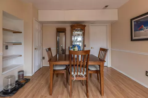 4639 Devonshire Ave, Lansing, MI 48910 photo 9