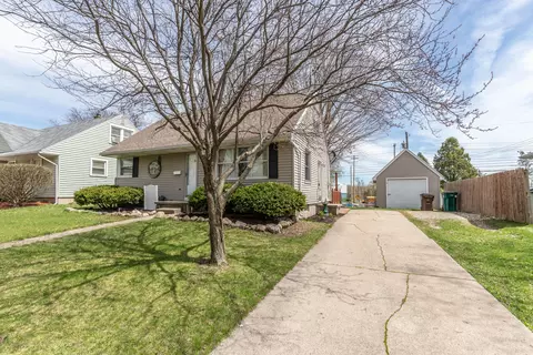 4639 Devonshire Ave, Lansing, MI 48910 photo 33