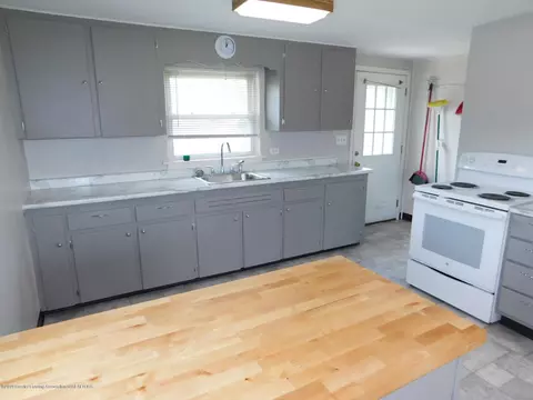 953 N Cedar Rd, Mason, MI 48854 photo 11