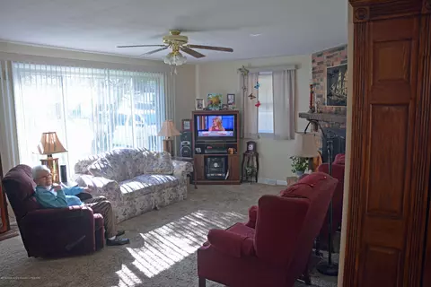 5863 Edson St, Haslett, MI 48840 photo 11