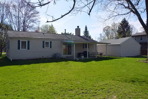 5863 Edson St, Haslett, MI 48840 photo 3