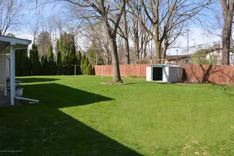 5863 Edson St, Haslett, MI 48840 photo 5