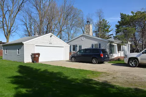 5863 Edson St, Haslett, MI 48840 photo 2