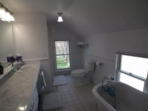 306 E Front St, Grand Ledge, MI 48837 photo 22