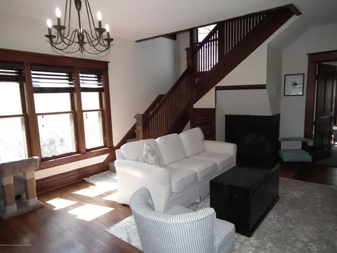 306 E Front St, Grand Ledge, MI 48837 photo 3