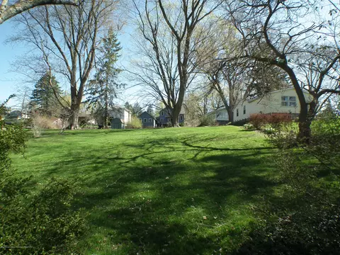 306 E Front St, Grand Ledge, MI 48837 photo 34