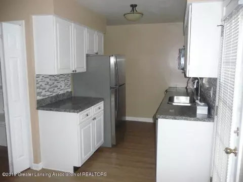 6222 Beechfield Dr, Lansing, MI 48911 photo 6
