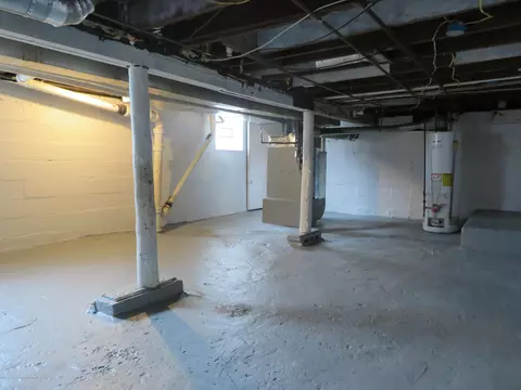 2322 N High St, Lansing, MI 48906 photo 16