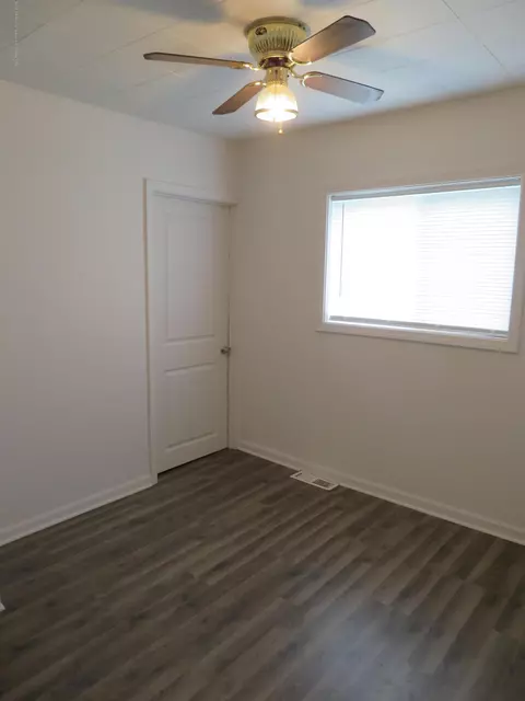 2322 N High St, Lansing, MI 48906 photo 12