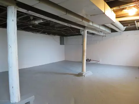 2322 N High St, Lansing, MI 48906 photo 15