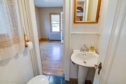 131 E Oak St, Mason, MI 48854 photo 10