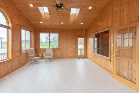 11340 W Howe Rd, Eagle, MI 48822 photo 26