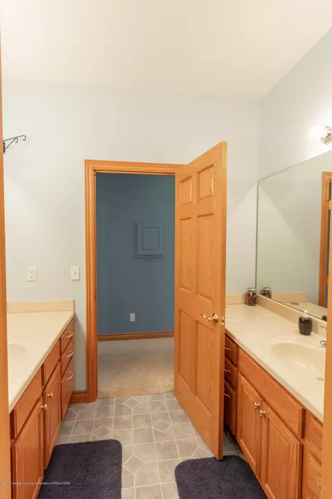 11340 W Howe Rd, Eagle, MI 48822 photo 32
