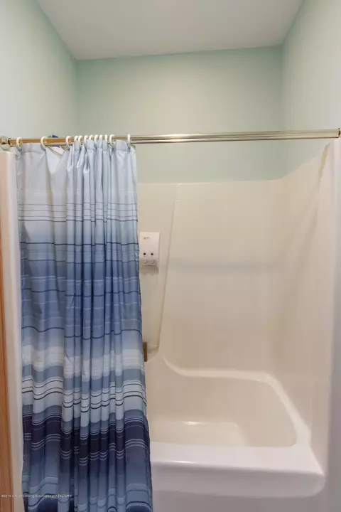 11340 W Howe Rd, Eagle, MI 48822 photo 33