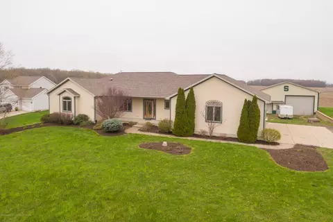 11340 W Howe Rd, Eagle, MI 48822 photo 4