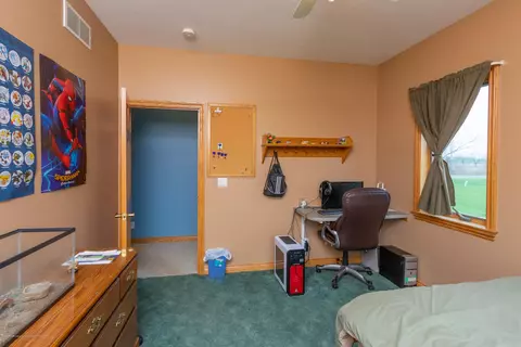 11340 W Howe Rd, Eagle, MI 48822 photo 37