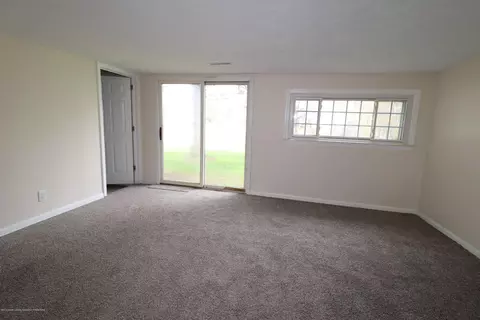 803 Pine St, Dewitt, MI 48820 photo 6