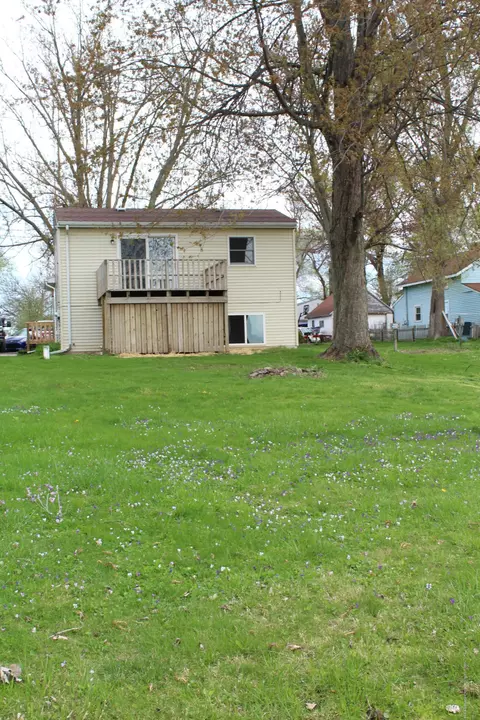 5886 Outer Dr, Bath, MI 48808 photo 16