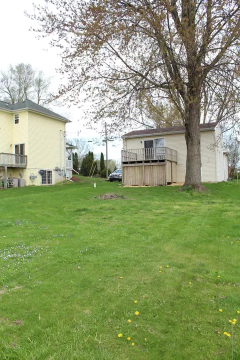 5886 Outer Dr, Bath, MI 48808 photo 15