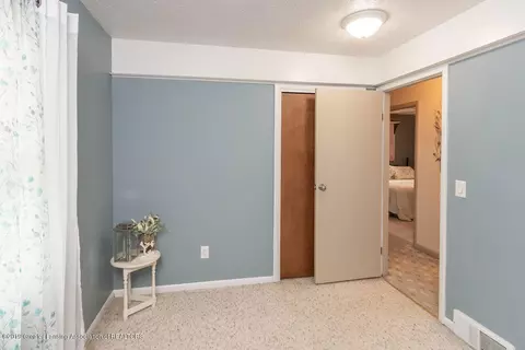 8220 W Howe Rd, Eagle, MI 48822 photo 22