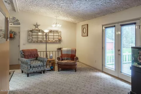 8220 W Howe Rd, Eagle, MI 48822 photo 10