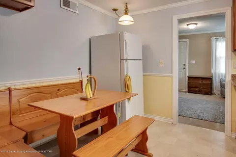 4516 Starr Ave, Lansing, MI 48910 photo 6