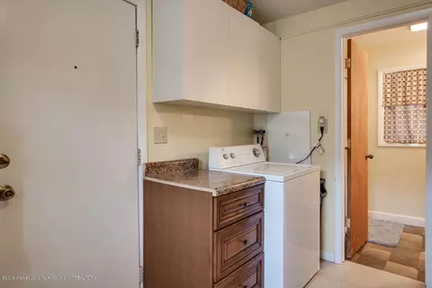 4516 Starr Ave, Lansing, MI 48910 photo 10
