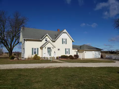 10960 W Cutler Rd, Eagle, MI 48822 photo 1