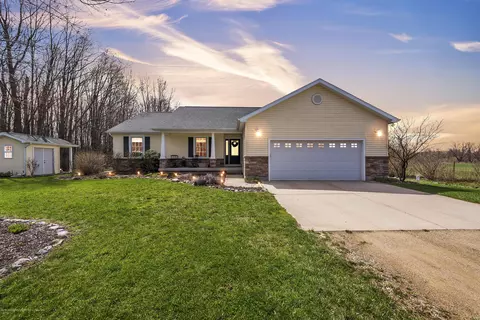 5877 Harper Rd, Holt, MI 48842 photo 1