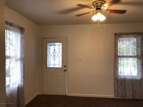 401 E Cavanaugh Rd, Lansing, MI 48910 photo 2