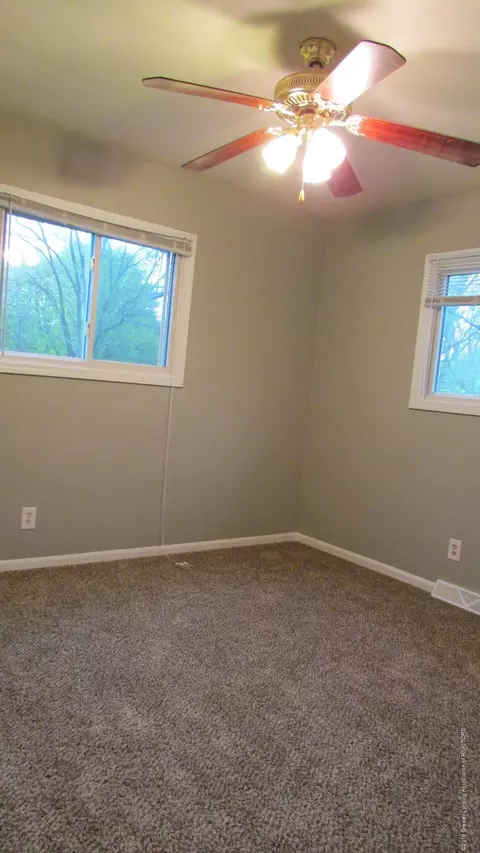 127 Monroe St, Mason, MI 48854 photo 8