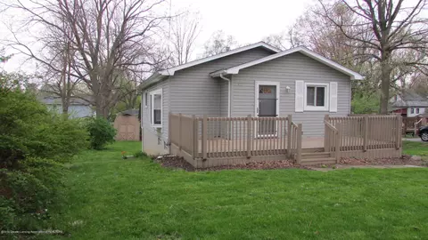 127 Monroe St, Mason, MI 48854 photo 2