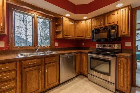 3948 White Pine Dr, Dewitt, MI 48820 photo 21