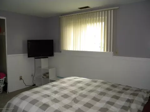 2305 Leon Ave, Lansing, MI 48906 photo 19