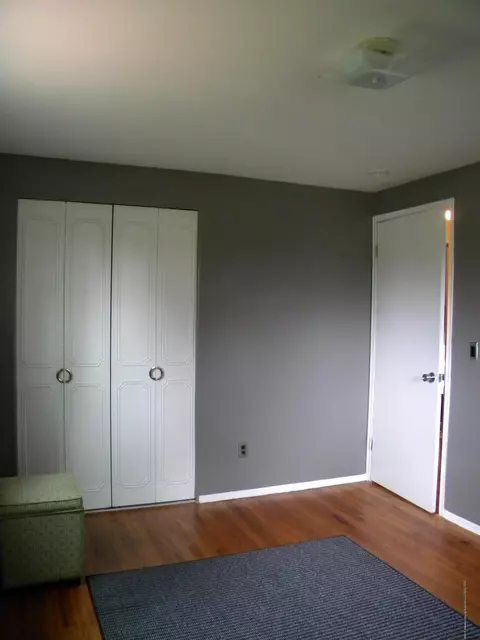 2305 Leon Ave, Lansing, MI 48906 photo 9