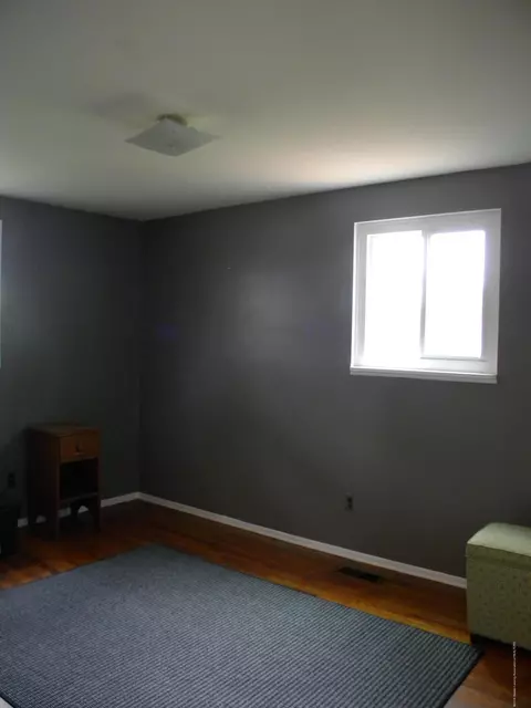 2305 Leon Ave, Lansing, MI 48906 photo 8