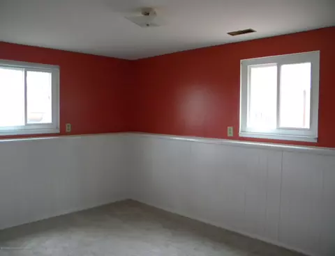 2305 Leon Ave, Lansing, MI 48906 photo 15
