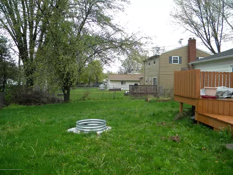 2305 Leon Ave, Lansing, MI 48906 photo 25