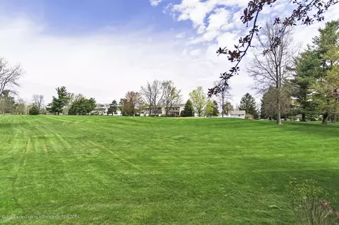 2032 Blue Lac Dr, Haslett, MI 48840 photo 15