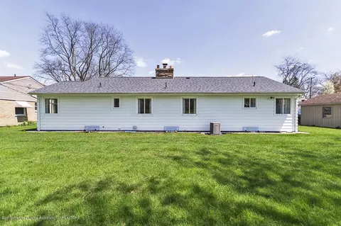 1207 Devonshire Ct, Owosso, MI 48867 photo 21