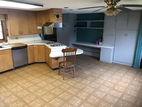 301 W North St, Ithaca, MI 48847 photo 8