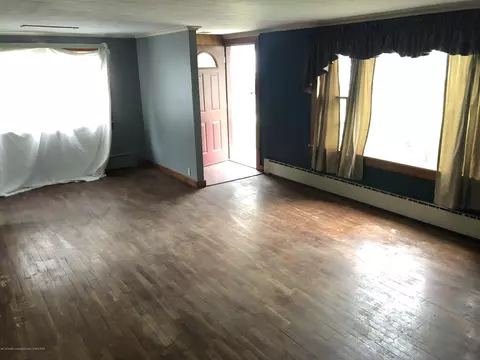 301 W North St, Ithaca, MI 48847 photo 5