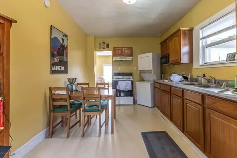 314 N Bridge St, Dewitt, MI 48820 photo 24